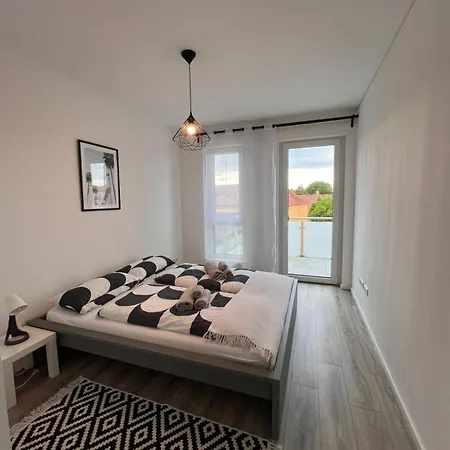 Nur 9 Min Zu Fuss Ins Zentrum I Balkon I Netflix דירה *
